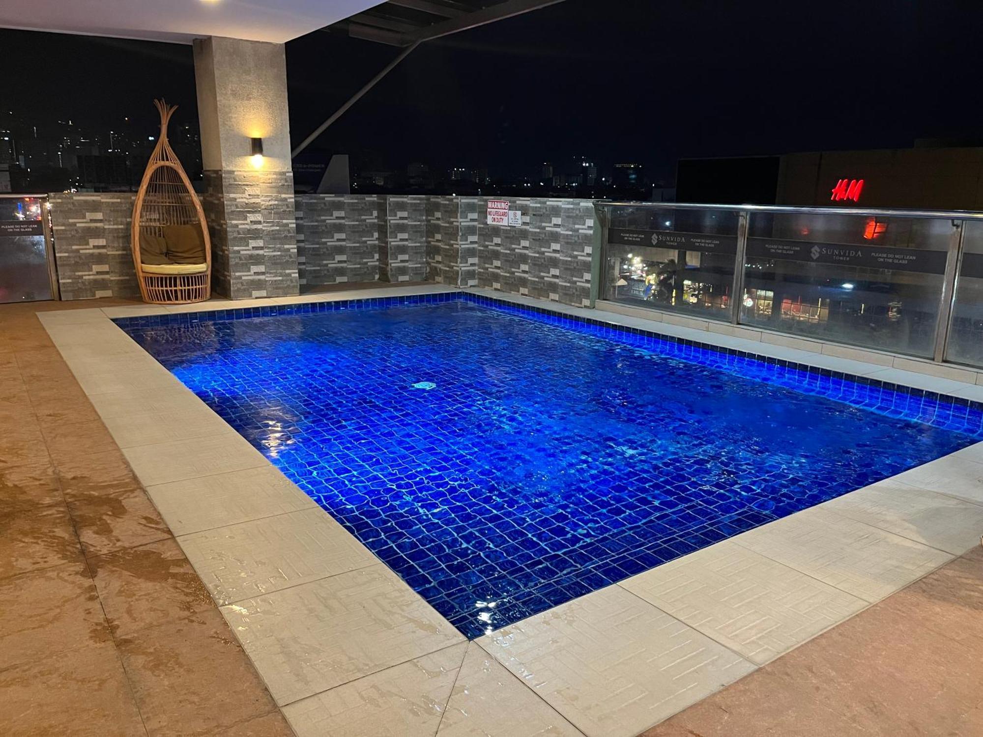 Aesthetic Functional Minimalist Space Sunvida Tower Sv1716 Cebu Dış mekan fotoğraf